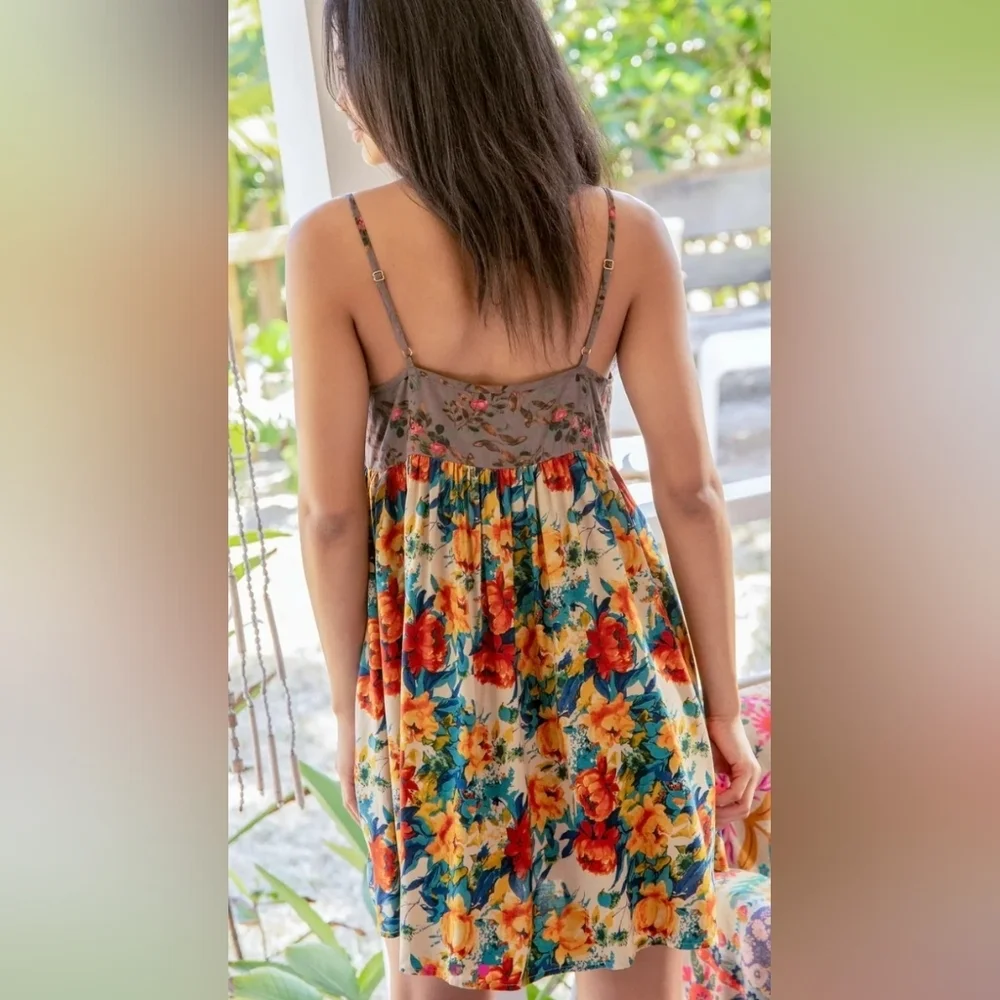 NWT Natural Life Gigi Mini Dress - Grey Orange Roses Small And X-Small - Picture 2 of 8